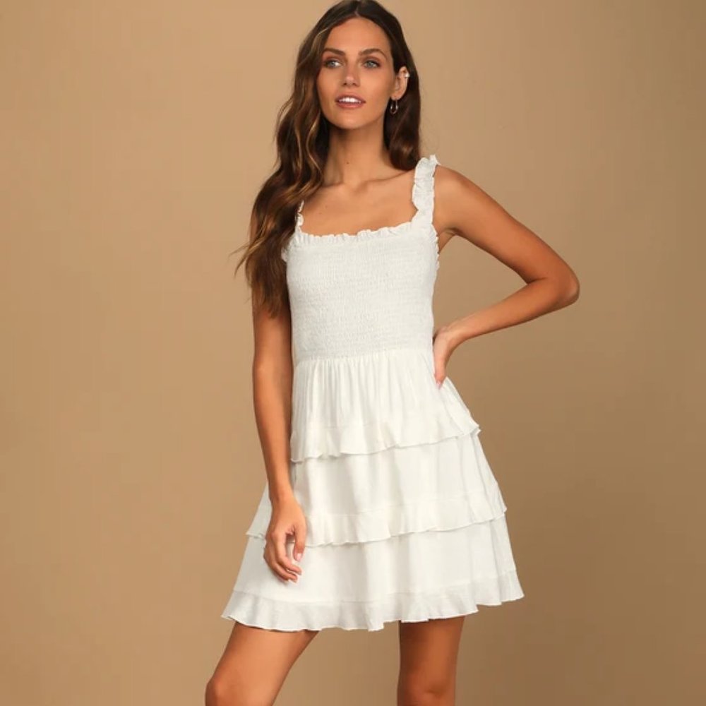 Lulus Super Sweet White Smocked
Ruffled Tie-Back Mini Dress XS